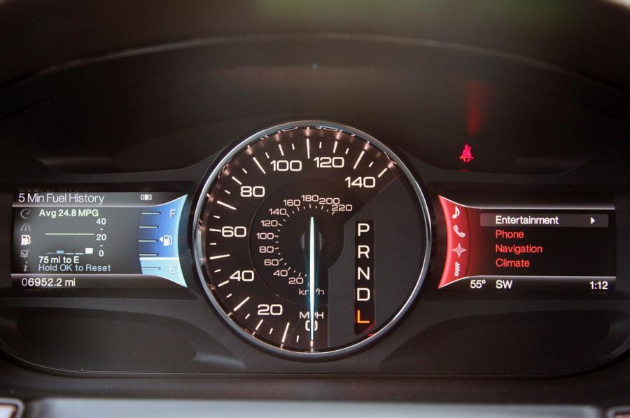  Ford Edge EcoBoost 2012 года  (фото 22 из 49)